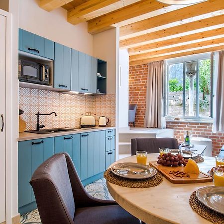 Heritage Suites Zanini Hvar Town Luaran gambar