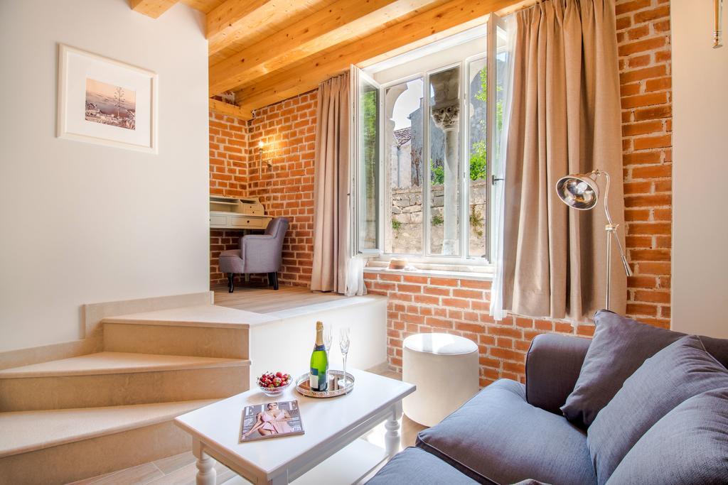 Heritage Suites Zanini Hvar Town Luaran gambar